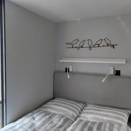 Luxury Houseboat In Marina *