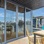 Luxury Houseboat In Marina *